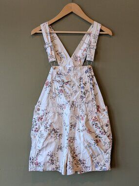 NOBO Juniors Floral Shortalls Bib Overalls Lg 11-13 Garden Concert Woodsy Summer
